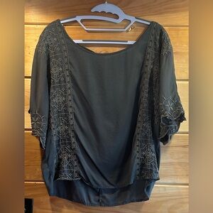 Women’s American Eagle Embroidered Top M